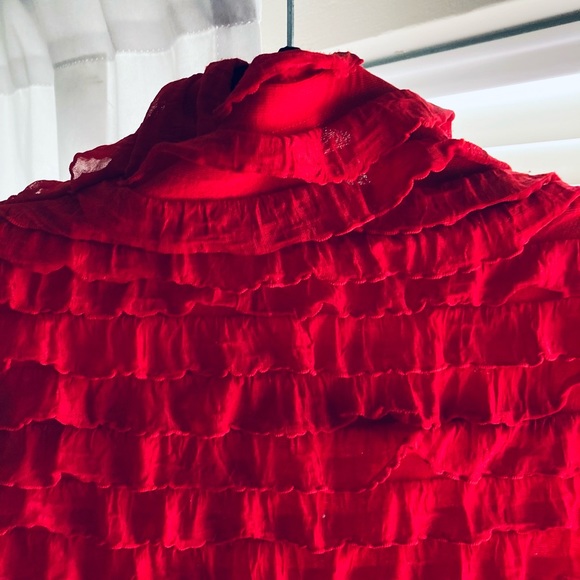 Layered High Neck Tank - Picture 4 of 5